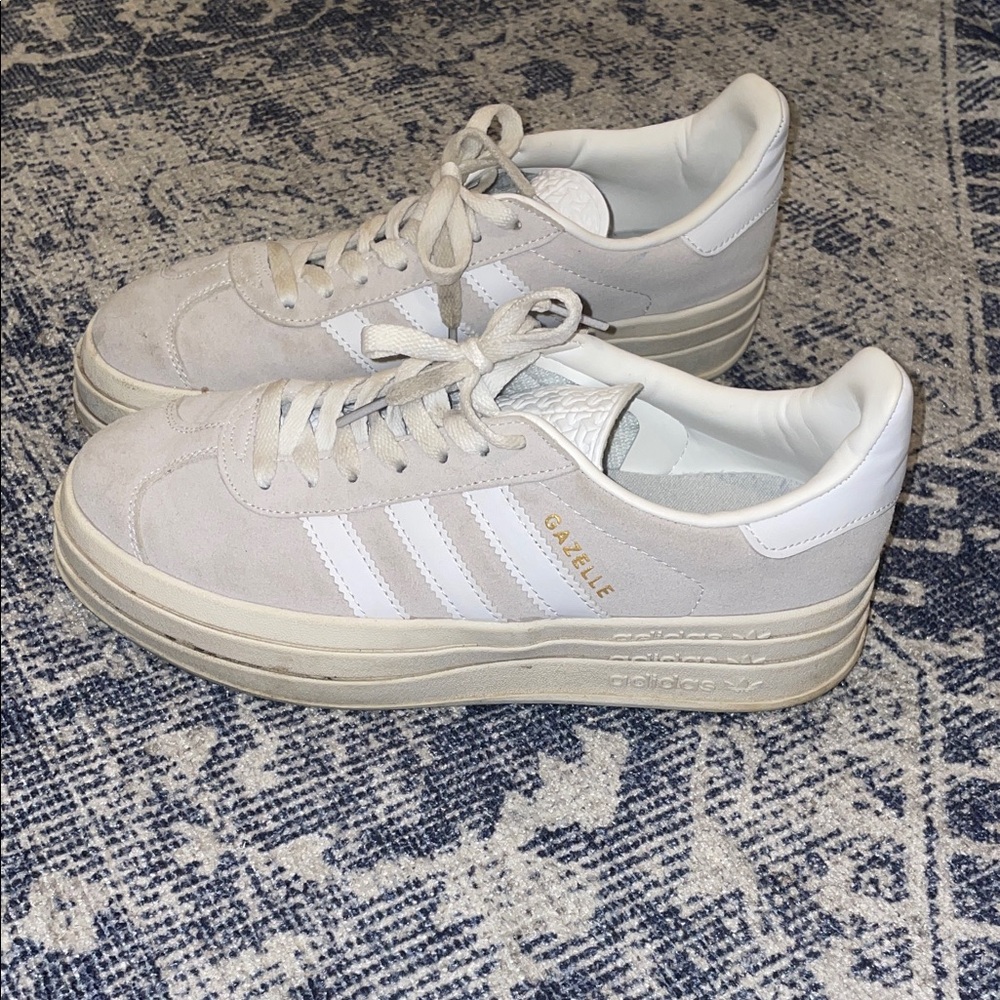 Adidas Gazelle Women's Light gray/White Sneakers